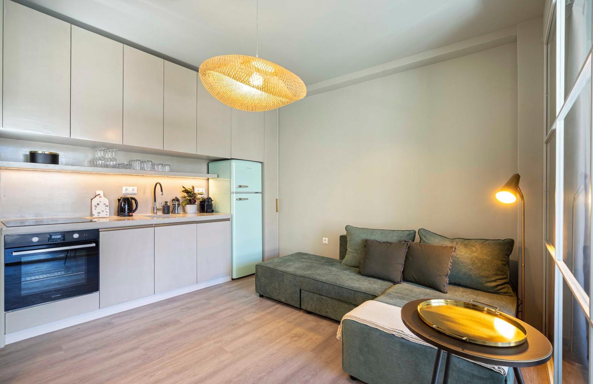 9 Muses Exclusive Suites In Syntagma Athene Buitenkant foto