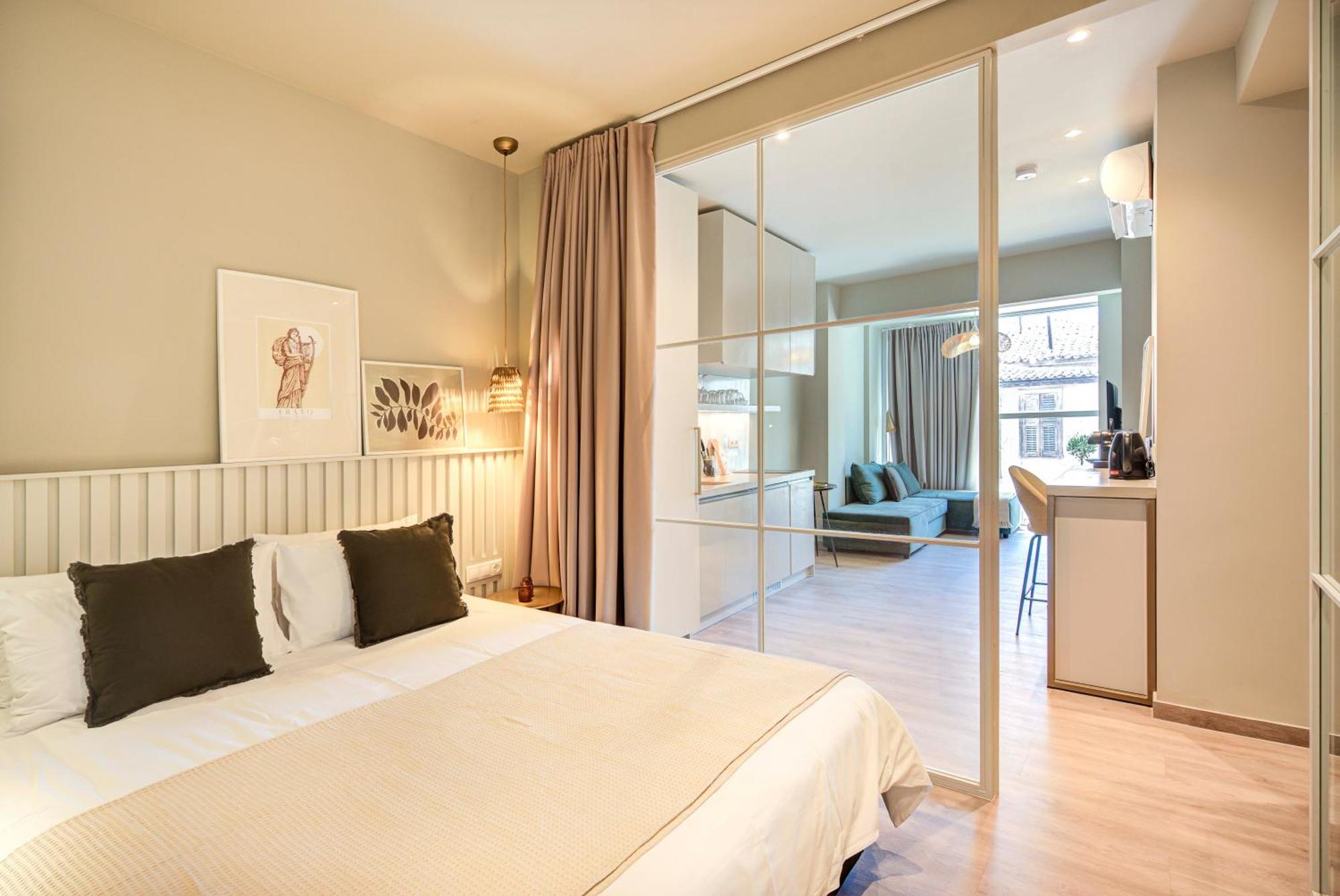 9 Muses Exclusive Suites In Syntagma Athene Buitenkant foto